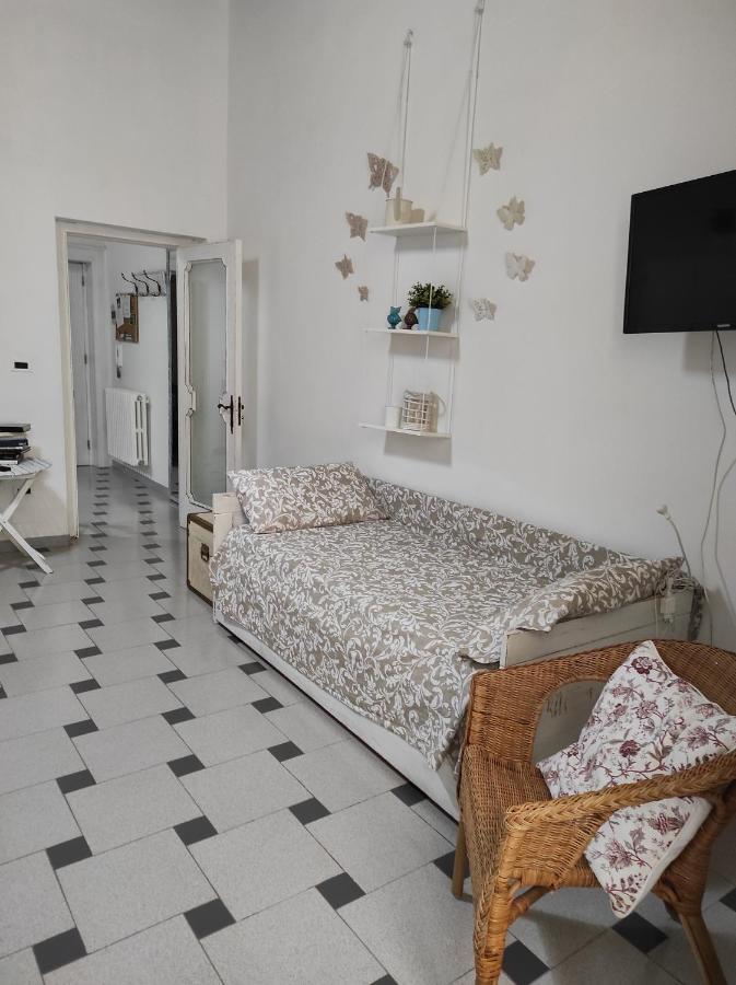 トラーニ Terra Del Sole Bed & Breakfast エクステリア 写真