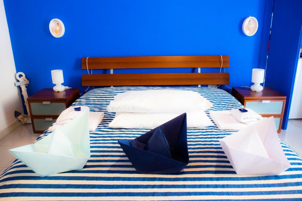 トラーニ Terra Del Sole Bed & Breakfast エクステリア 写真